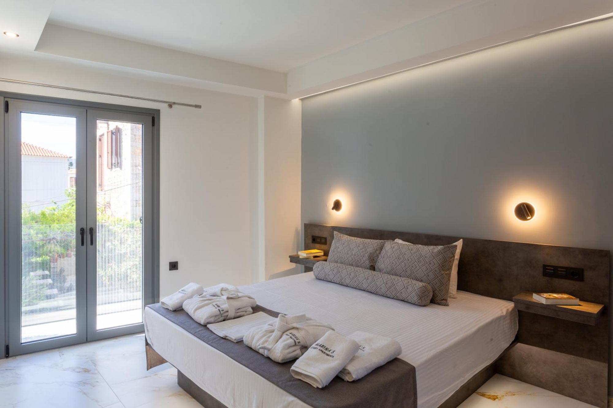 Marina Apartments Kardamýli Eksteriør bilde
