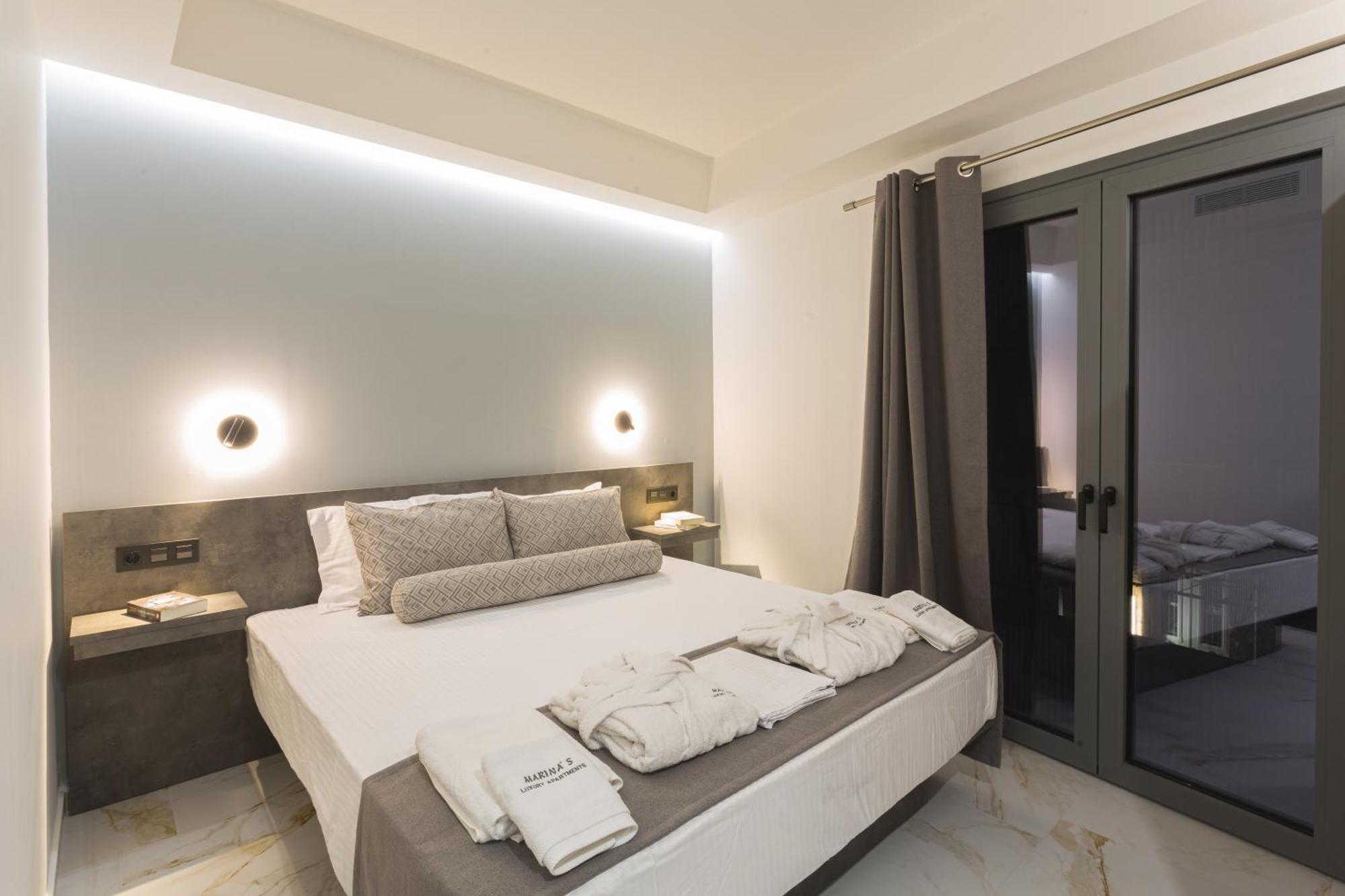 Marina Apartments Kardamýli Eksteriør bilde