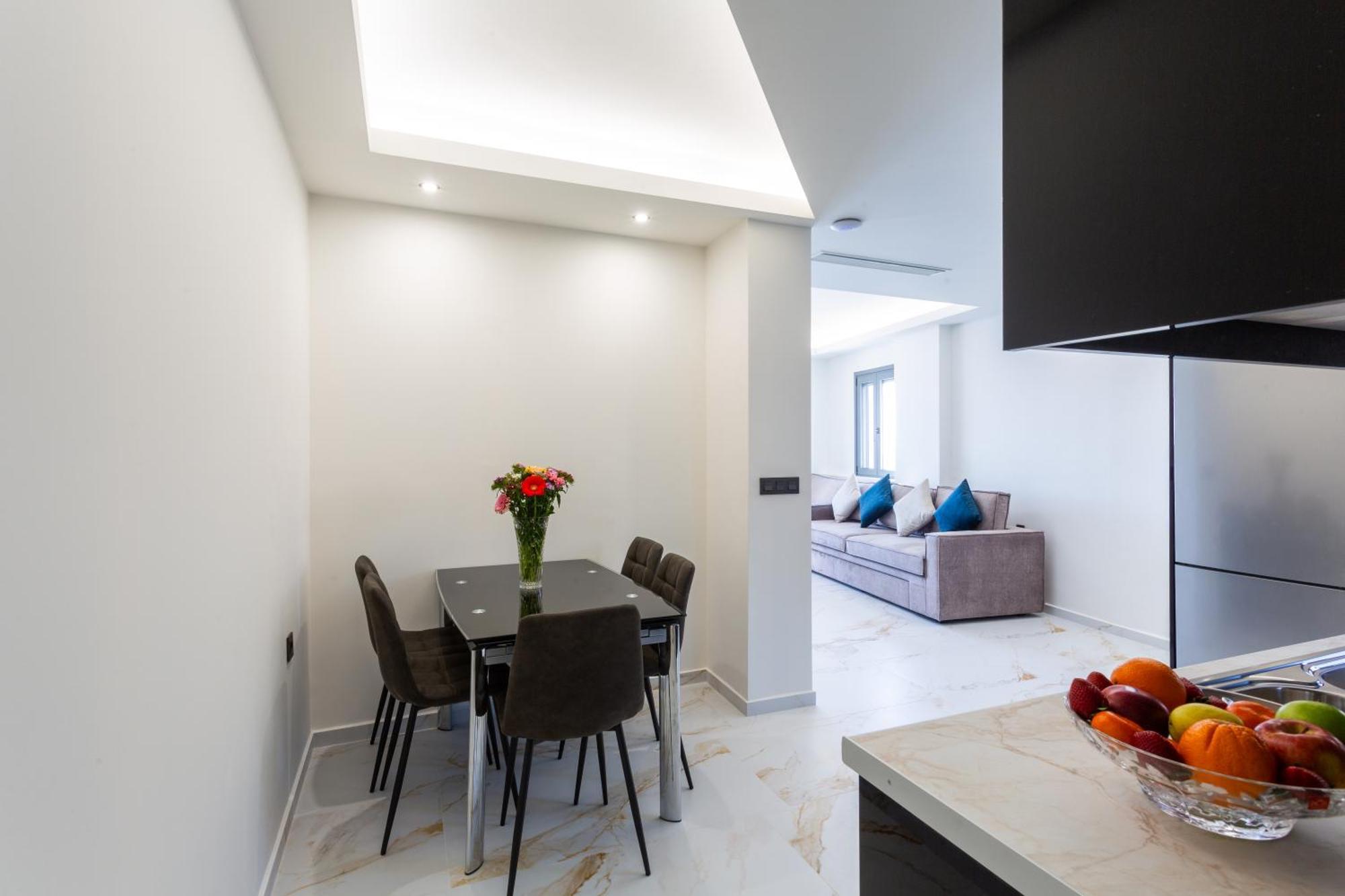 Marina Apartments Kardamýli Eksteriør bilde