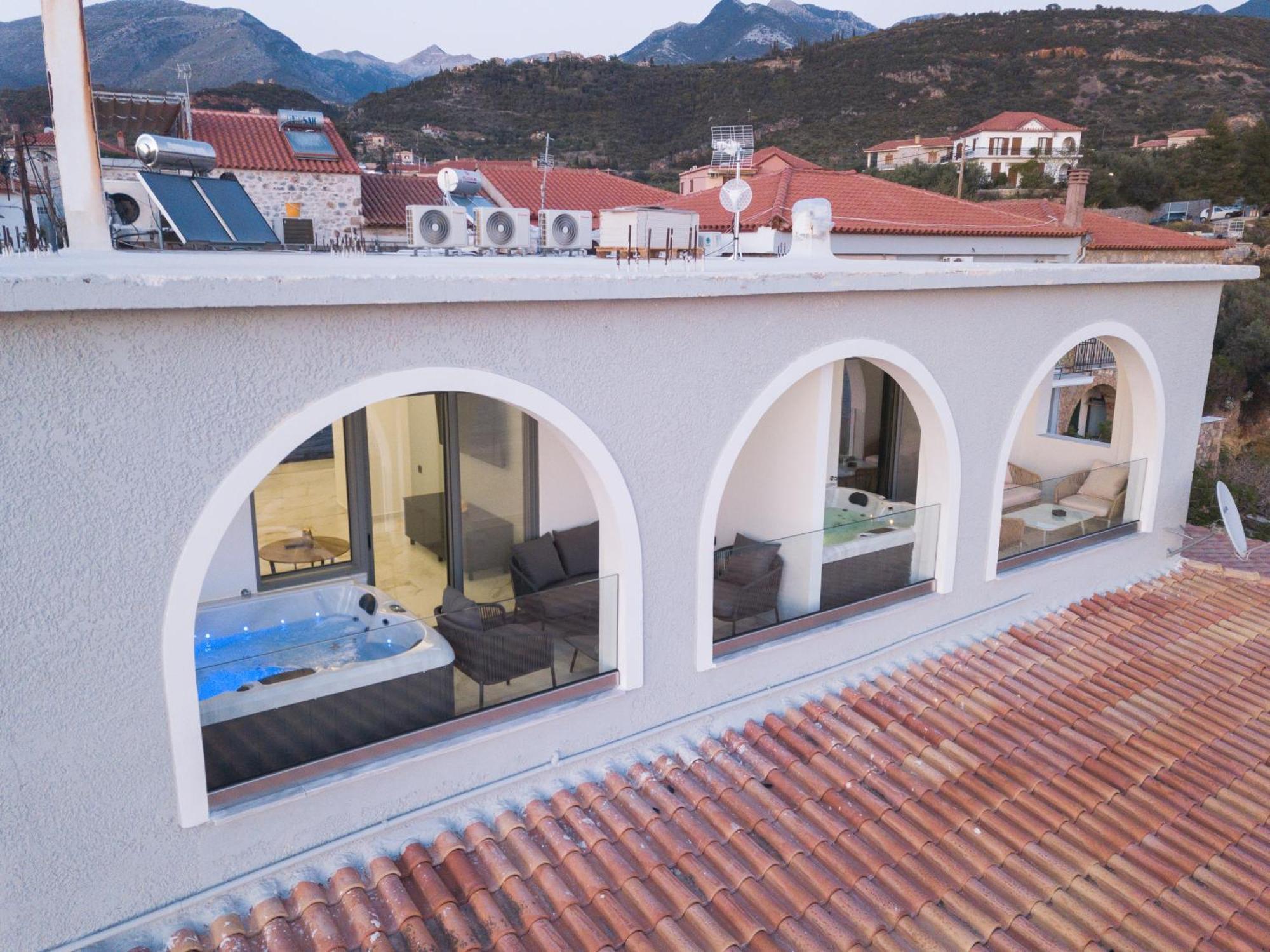 Marina Apartments Kardamýli Eksteriør bilde