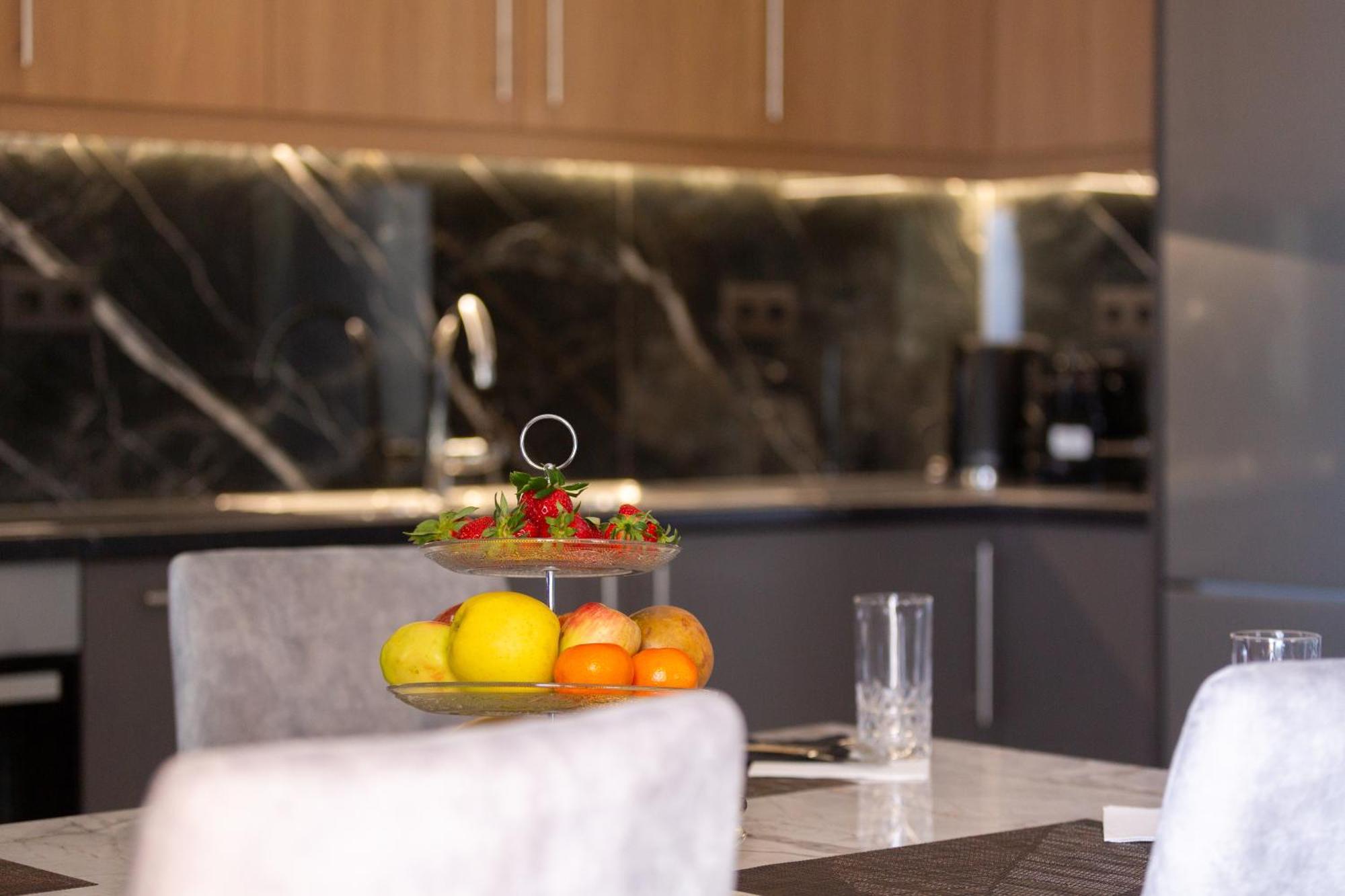 Marina Apartments Kardamýli Eksteriør bilde