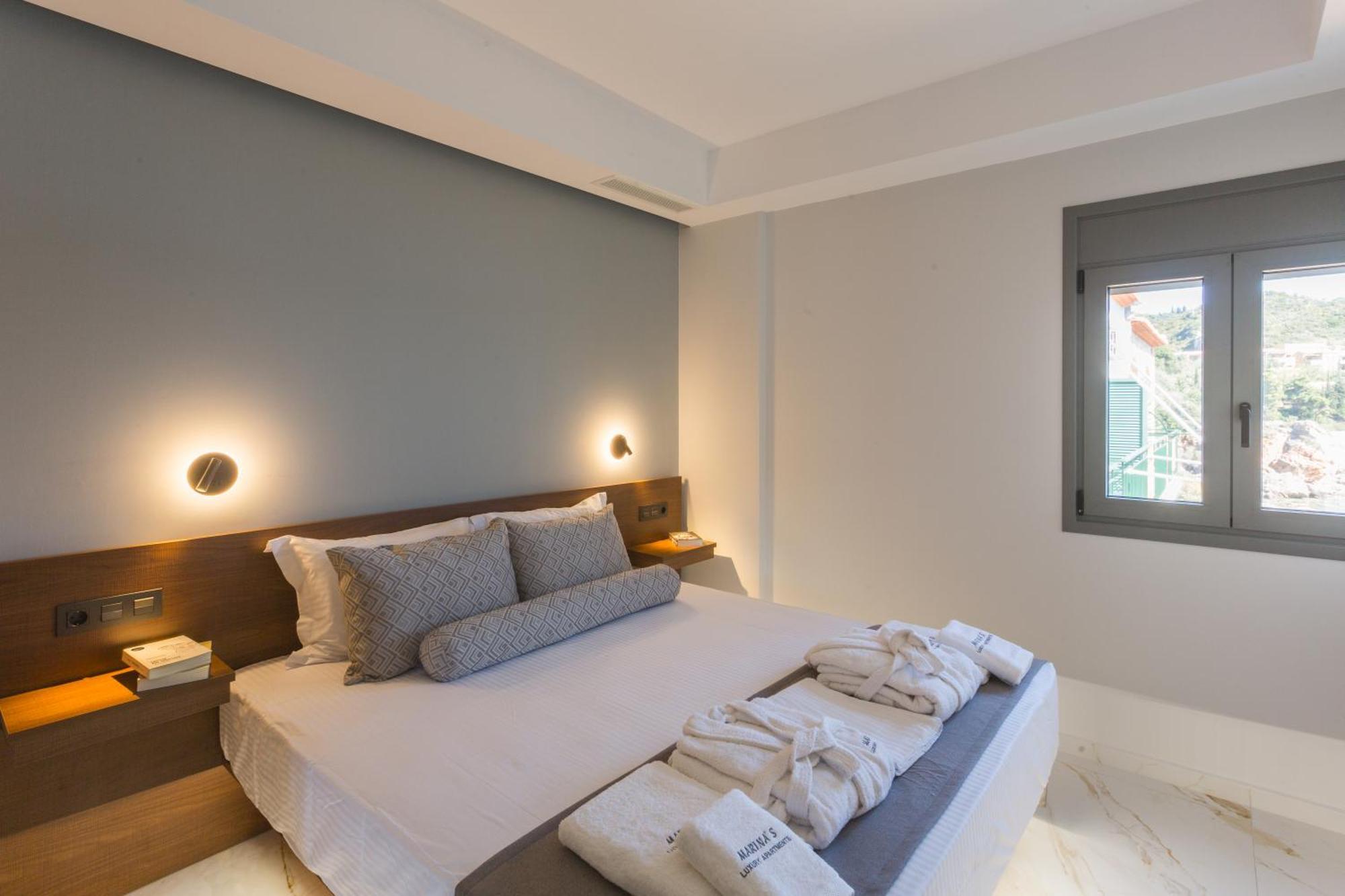 Marina Apartments Kardamýli Eksteriør bilde